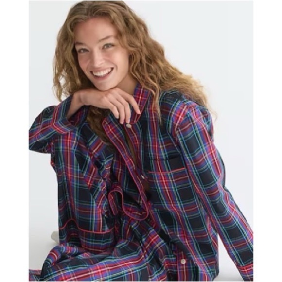 🆕{J.Crew} Long-sleeve cotton poplin pajama set in black Stewart tartan - Picture 1 of 4